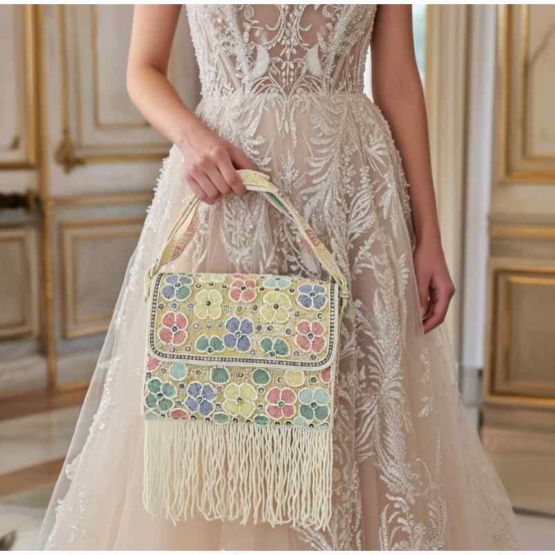 Luxury Beaded Floral Evening Bag for Party & Cocktail Looks - Image 2