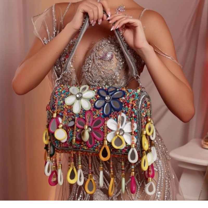 floral-beaded-bridal-party-bag